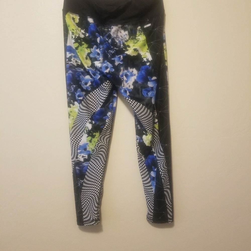DANSKIN NOW Athletic Leggings
